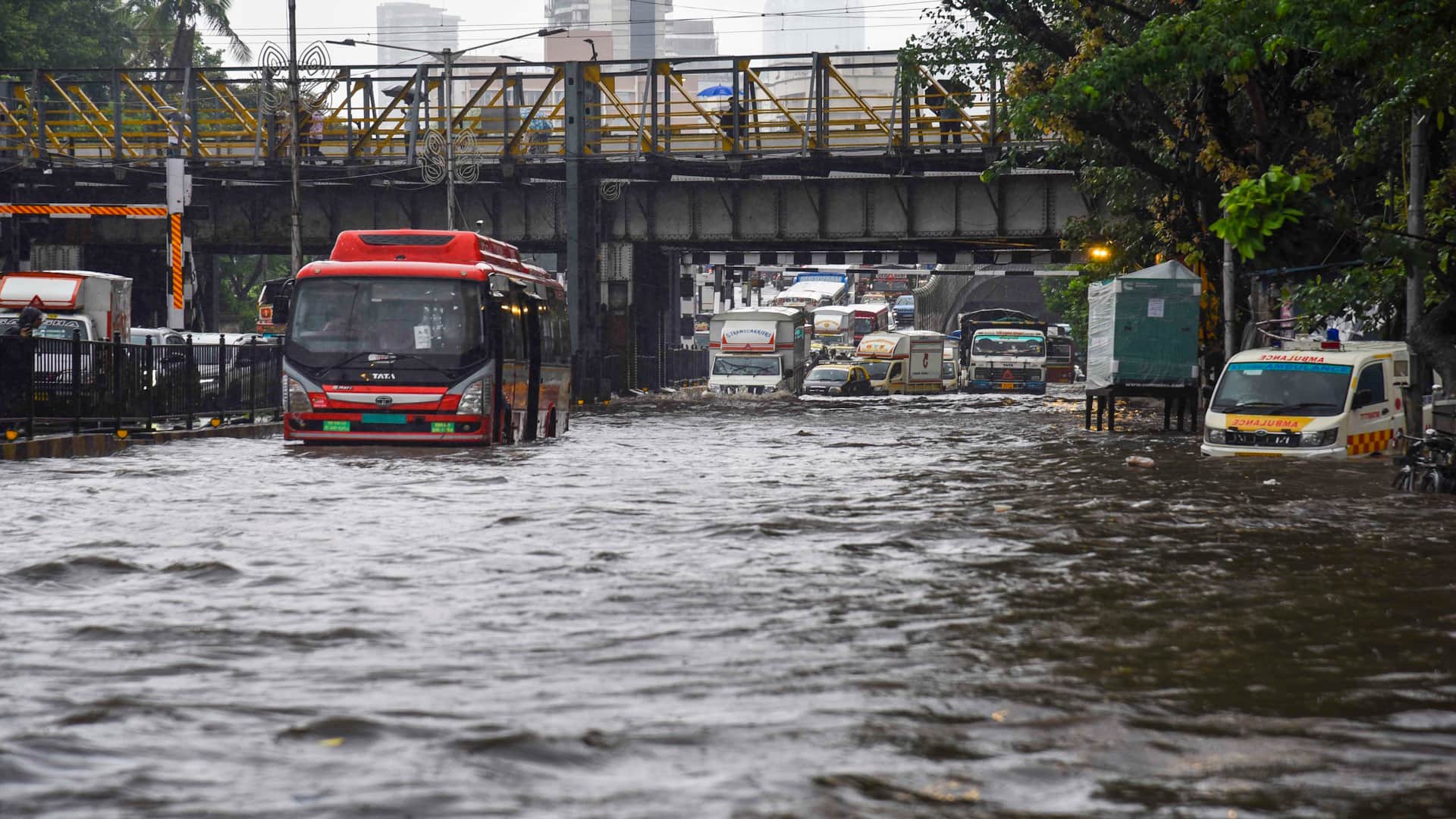 Rain in Mumbai breaks a century's record Metro stations flooded more than 250 flights affected