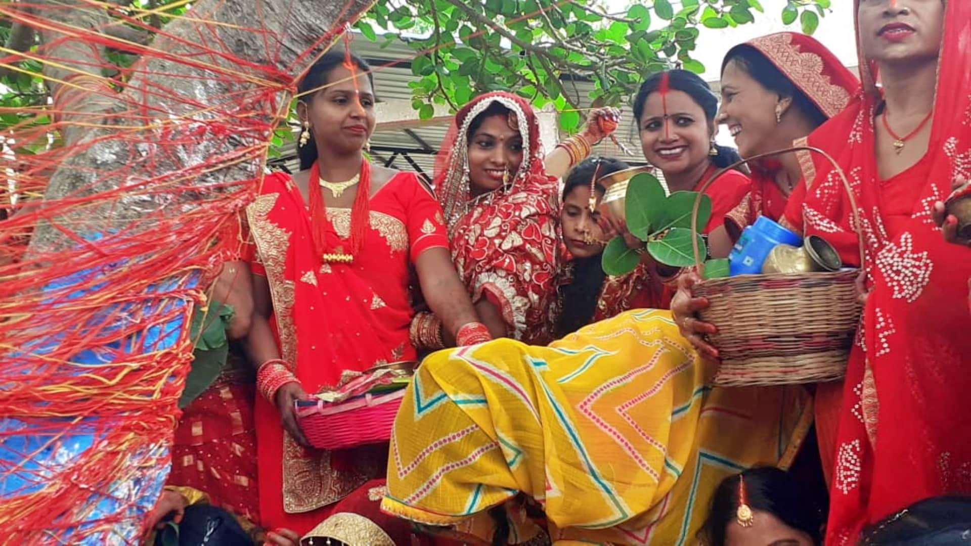 Married women in Jehanabad, Katihar and Madhubani fasted for long life of their husbands on Vat Savitri