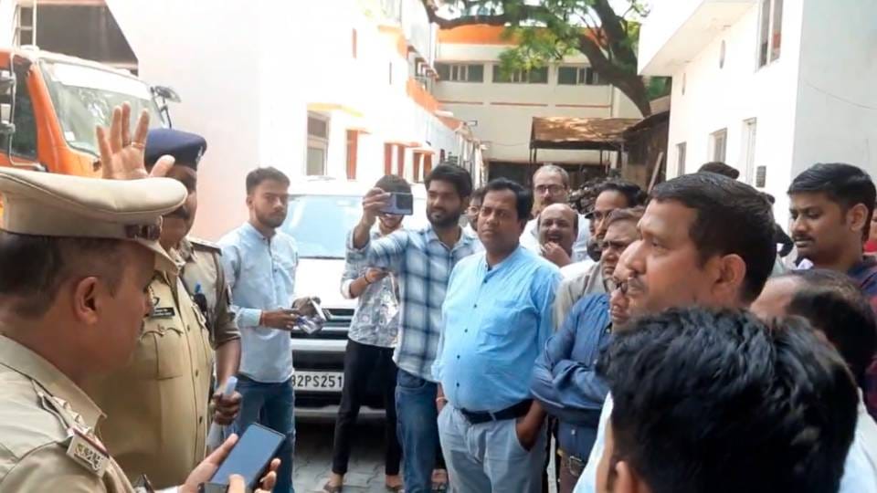 Directorate General of Family Welfare in Lucknow received bomb threat office was evacuated