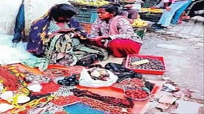 Uttarkashi: Chardham pilgrims are being cheated in the name of fake musk and lion's claws