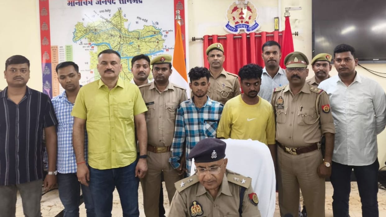 Two smugglers arrested with heroin worth rupees 50 lakh planning to bring from Lucknow sell in Sonbhadra