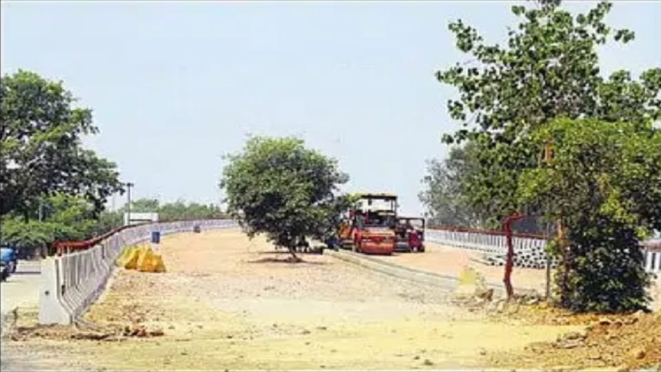 Delhi: Permission to cut trees not received yet, wait for Nandnagari flyover