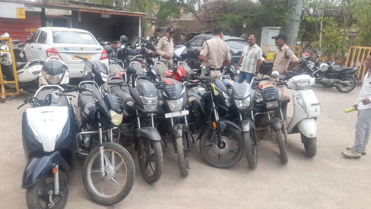 nishatpura police success 10 lakh two wheelers recovered two arrested