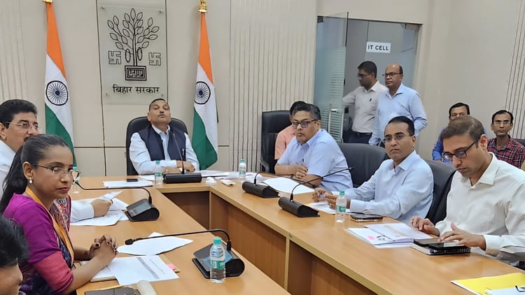 Bihar News: राज्य में जल संरक्षण और बाढ़ प्रबंधन के लिए उपयोगी है 'वाटर एटलस', बैठक में कही गई ये बात