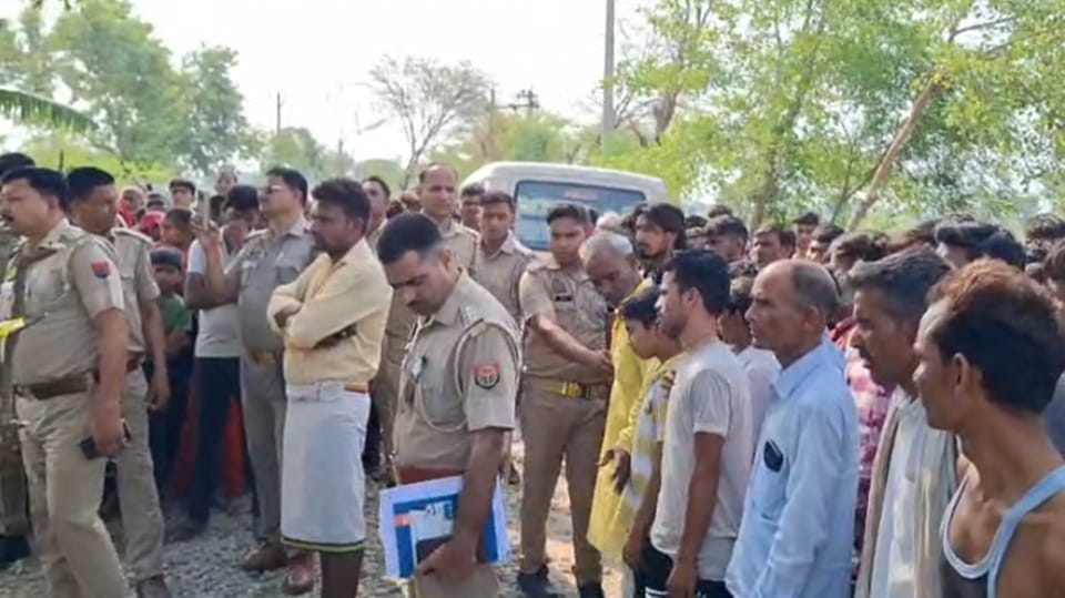 UP: young man had taken woman with him, police were raiding, he was found hanging in pickup
