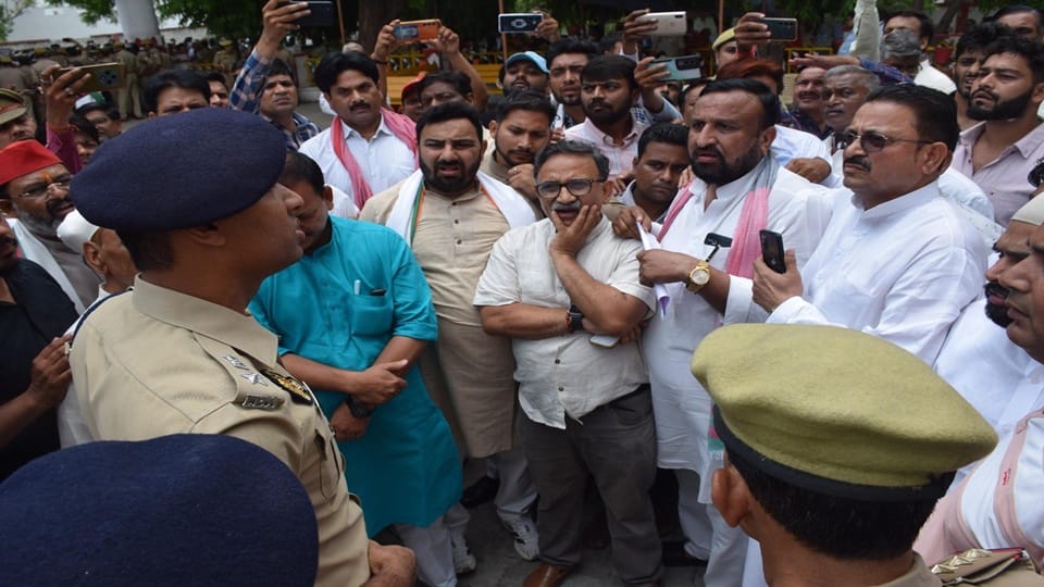 Attack on meat traders in Aligarh