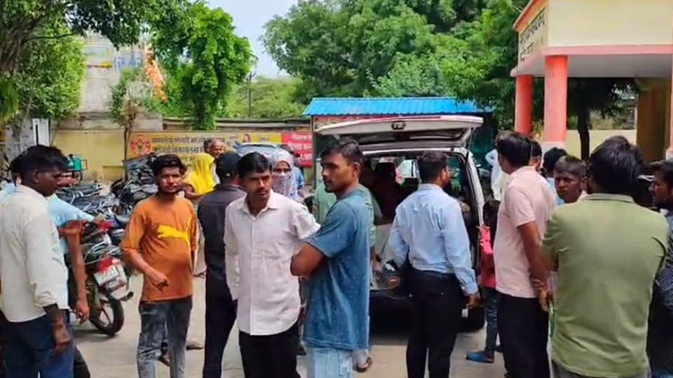 woman who ran a shop dies under suspicious circumstances, her parents allege that she was poisoned