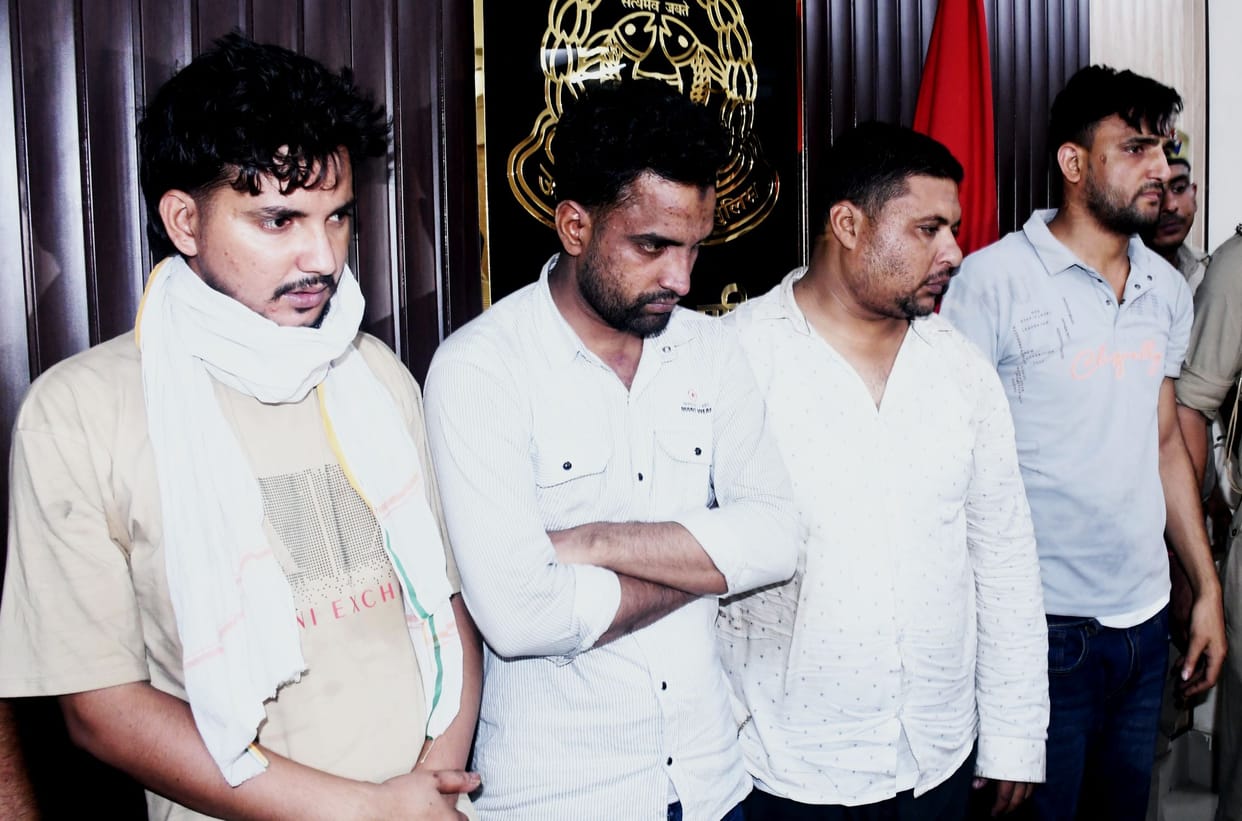 Last capsule removed from stomach: 29 pills weigh more than one kg, fourth smuggler sent to jail