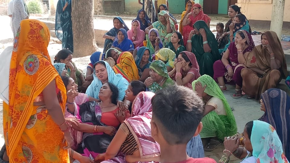Jaunpur Triple Murder Case father and his two sons killed by hammer BSP leader and his son-in-law arrest