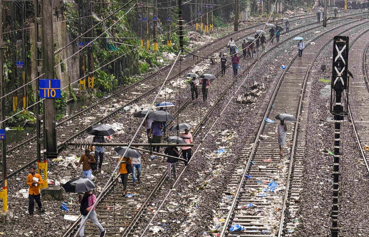 imd maharashtra weather mumbai witnesses incessant rains; local trains, metro services affected