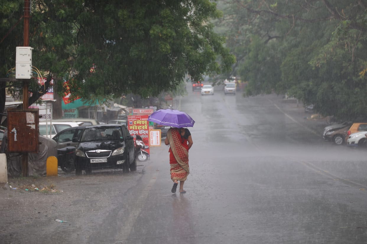 MP Weather Today: Rain continues in Madhya Pradesh on the fourth day of Nautapa, Khajuraho's temperature recor