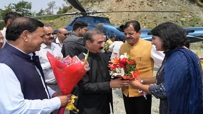 Himachal: दो दिवसीय दाैरे पर बंजार पहुंचे मुख्यमंत्री सुखविंद्र सुक्खू, क्षेत्र को देंगे करोड़ों की साैगात cm Sukhvinder singh Sukhu in Banjar kullu on a two-day tour