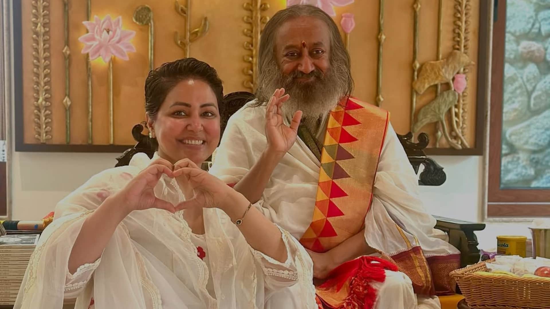 Hina Khan Latest post with shri shri ravi shankar says Yoga is to connect to the universal power
