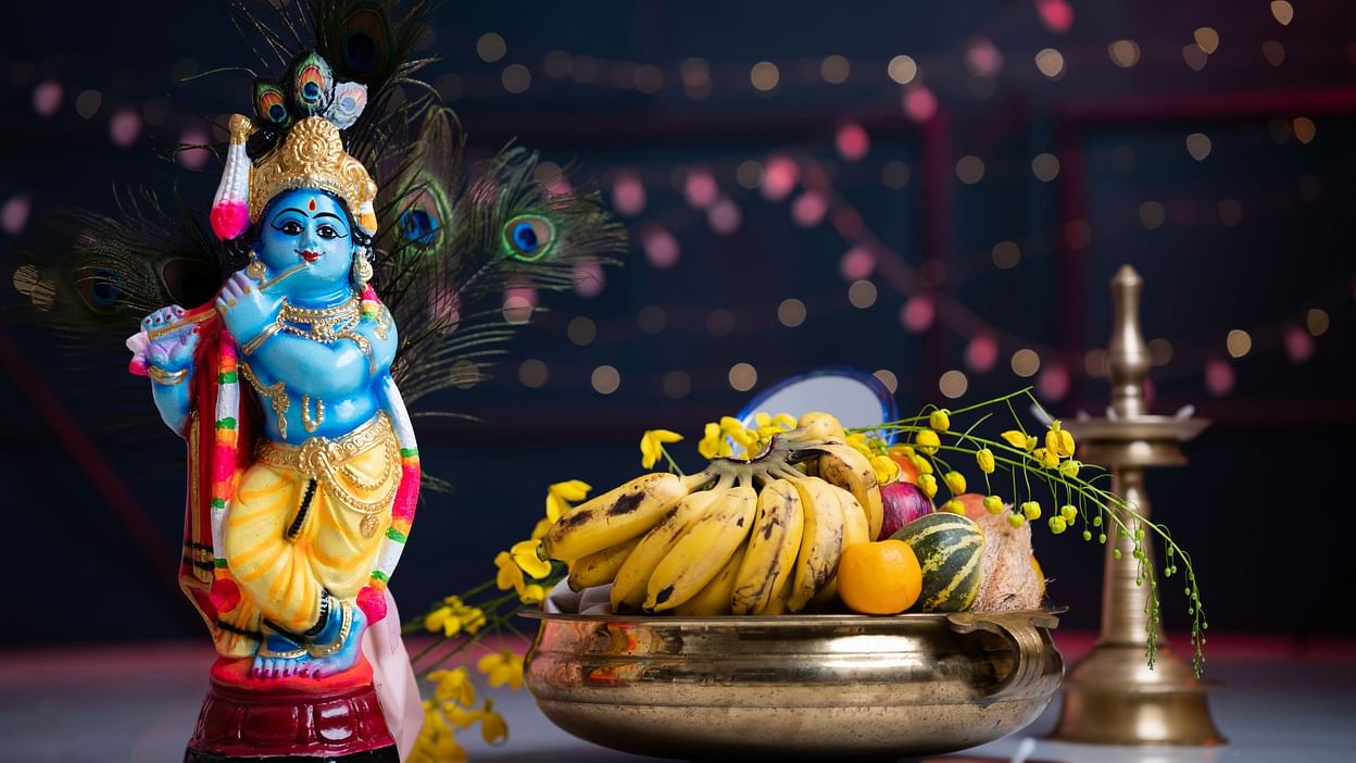 रात 12 बजे करें ये खास पूजा, खुलेंगे भाग्य के द्वार, जानें जन्माष्टमी 2025 की पूरी जानकारी 2 Krishna Janmashtami 2025