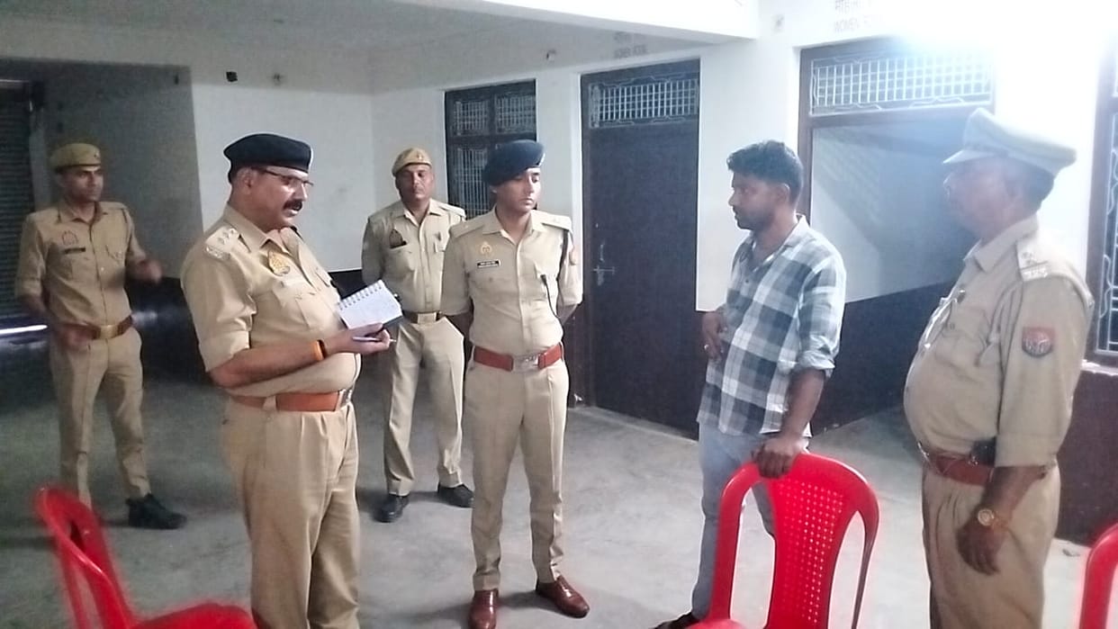 boy came with marriage proposal shot girl and ran away in bhogaon