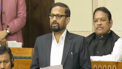 Shiv Sena MP Mhaske alleges corruption under MVA rule, slams Sanjay Raut News In Hindi