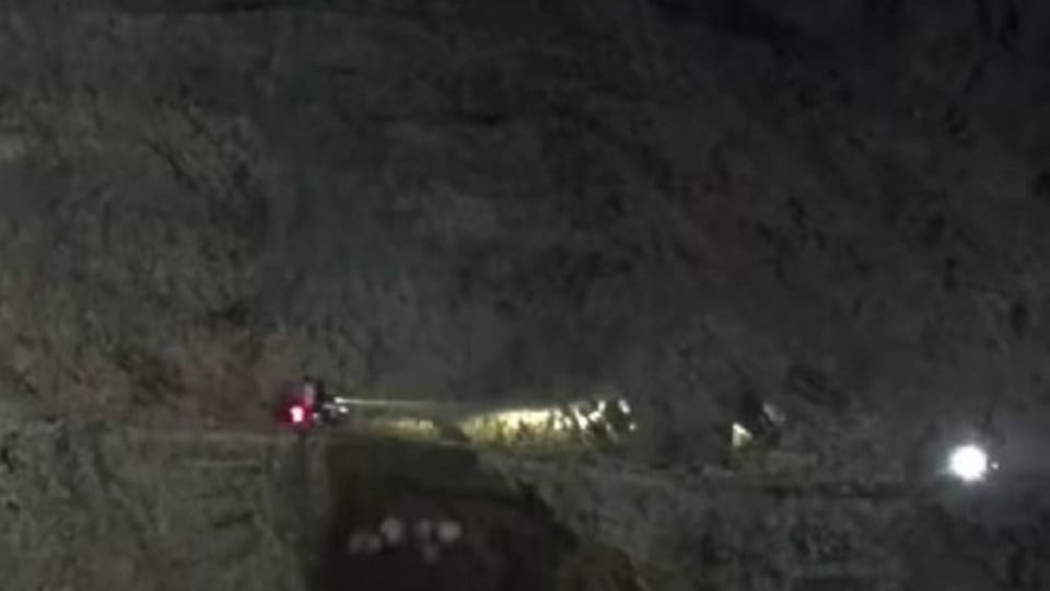 Part of the road collapsed in Quarab area almora