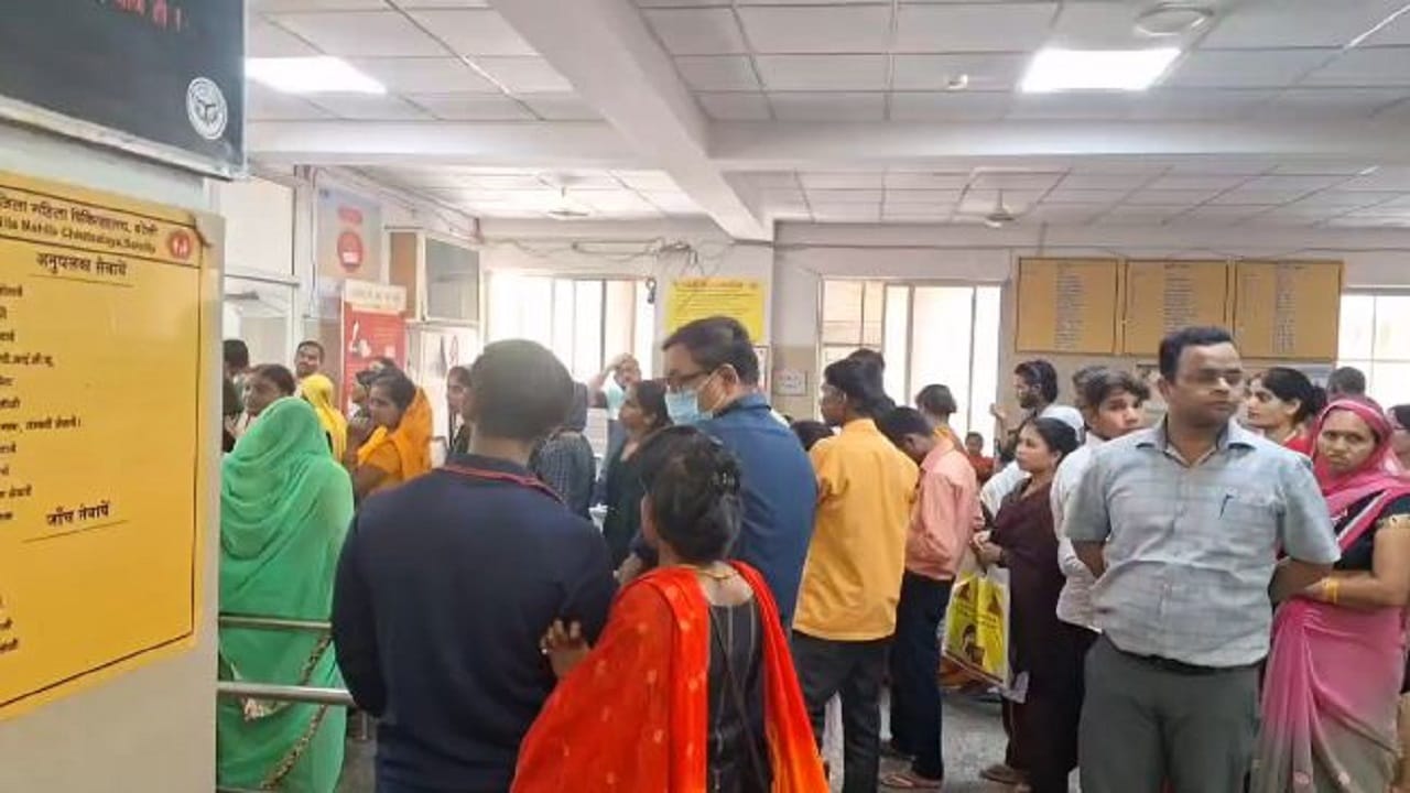 DM became patient to know the condition of health services in district hospital Bareilly