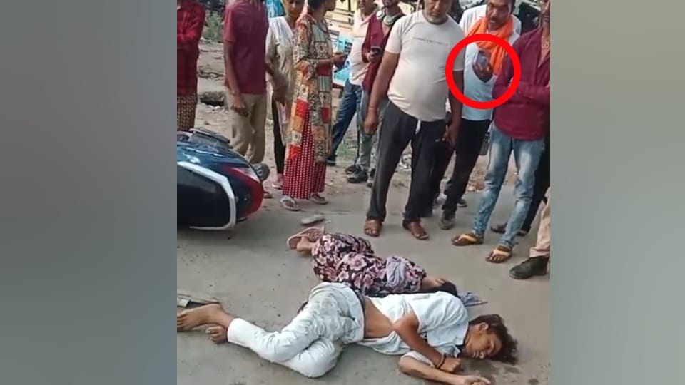 Kanpur Road Accident Siblings Die After Crash Onlookers Shoot Videos Instead of Helping