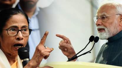 ममता बनर्जी और पीएम मोदी।
