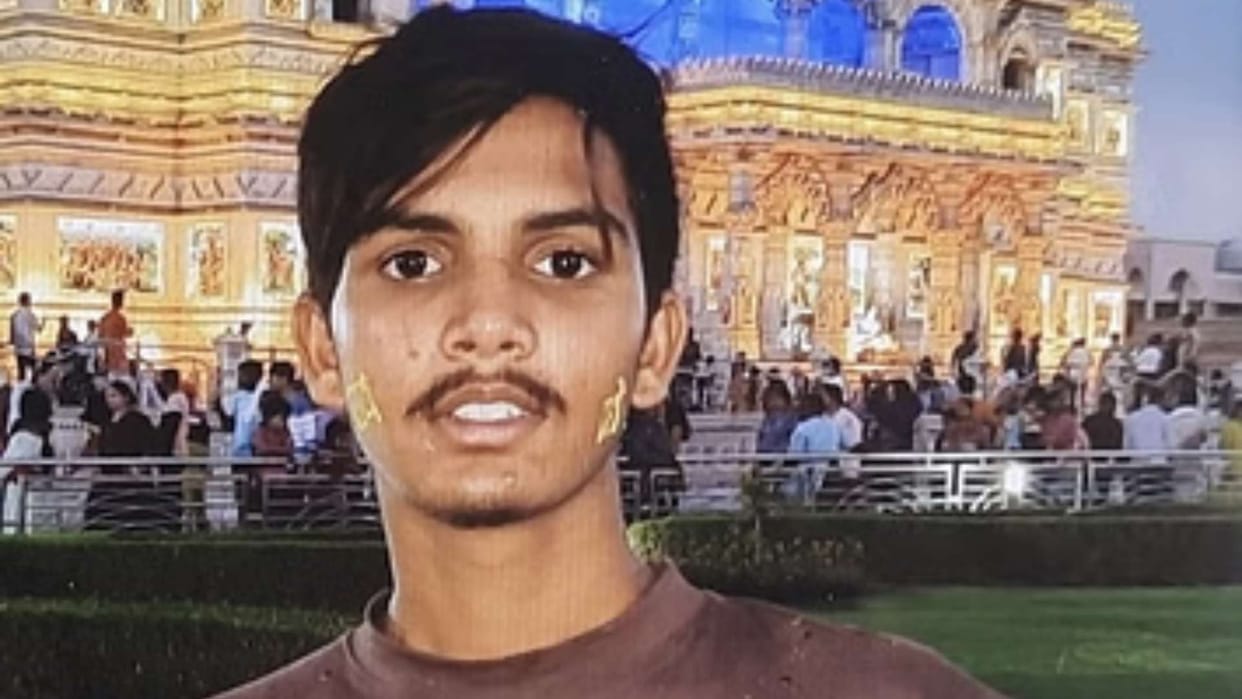mutilated body of student found on delhi mumbai railway track after 10th result