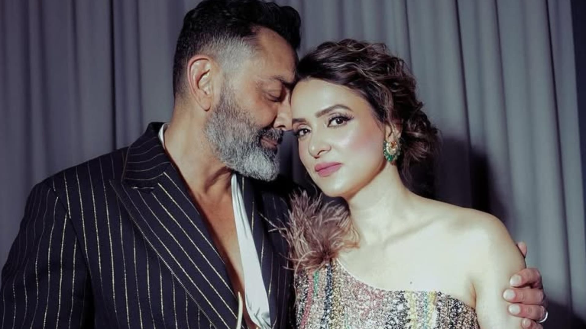 Dharmendra Calls Bobby Deol Tanya Darling Kids Happy Wedding Anniversary Sunny reacts love you papa