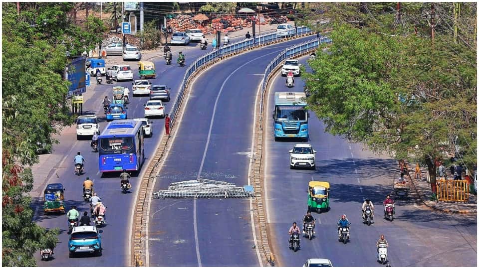 Indore: Changing Indore- Journey from horse carriage to metro in 30 years, public transport improved, but traf