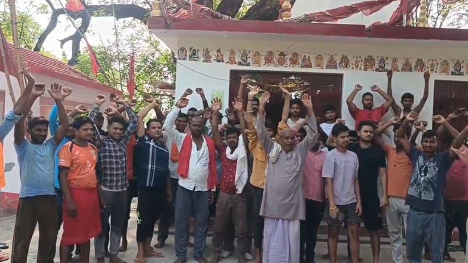 miscreants broke into temple and vandalized idols In Bahraich villagers are angry over incident