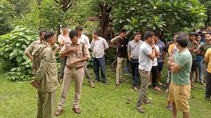 Ankita Murder Case Ankita mother cried bitterly outside court After verdict