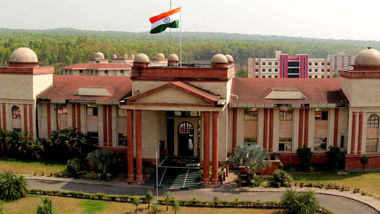 Doon University