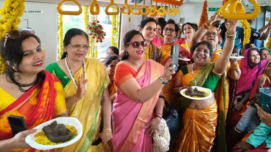 PM Narendra Modi's program was focused on women empowerment, understand in 15 points how they got priority