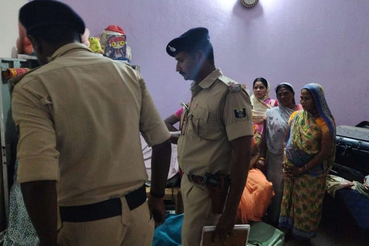 Bihar News: पटना में चोरी की बड़ी वारदात, घर से 5 लाख के गहने और 2 लाख कैश चोरी