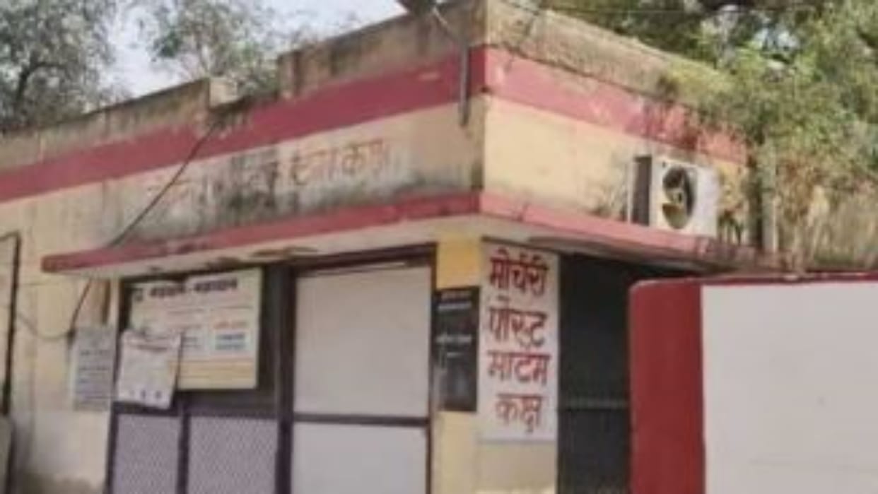 Alwar News: High speed took away life, two bike riders died in a horrific road accident, one seriously injured