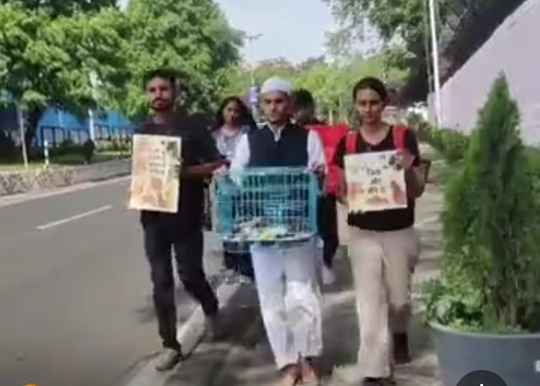 MP News: Before Bakrid, foot march in favor of animals, people said- animals are not for eating, but for frien