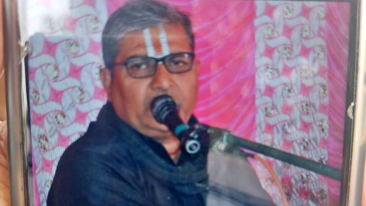 Nalanda News: Priest was crushed by tractor loaded with sand, died on spot; associate seriously injured