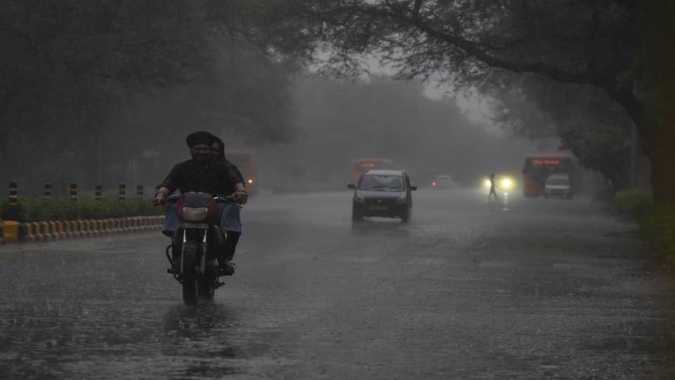 top news headline today important and big news stories