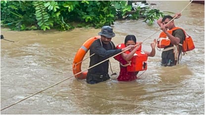 Flood worsened the situation in Assam,764 villages filled with water Rescue work intensified, IMD issued alert