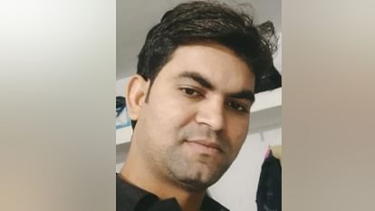 Chitrakoot Road Accident 5 Killed in Road Accident Groom Married 26 Days Ago Among the Dead