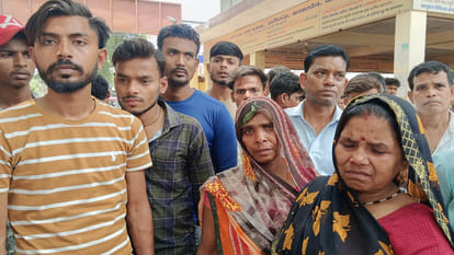 Kanpur: High speed car hits bike, one dead, other youth in critical condition