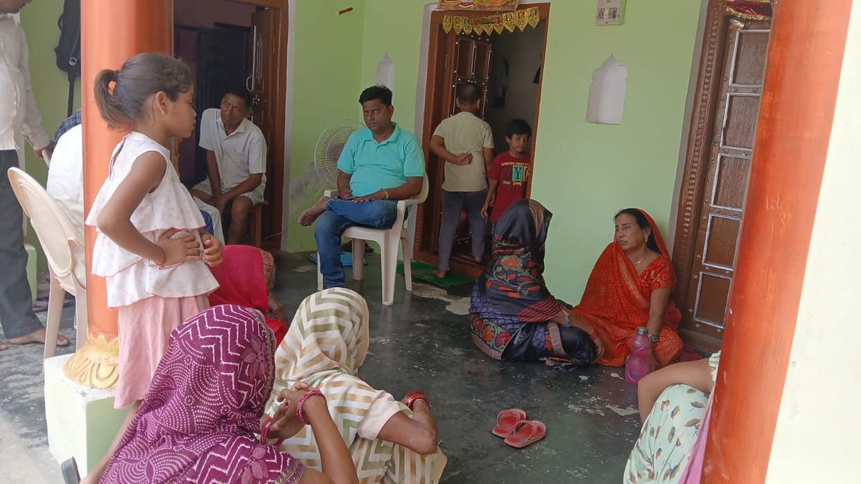 Four died in an accident in Barabanki, three families effected.
