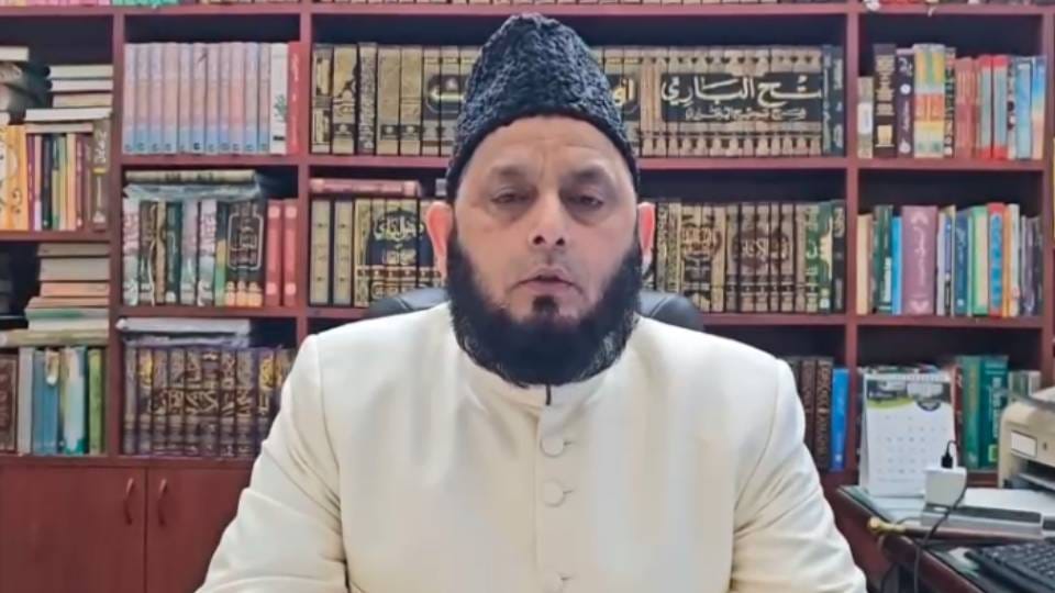 Farangi Mahali issued advisory regarding Eid-ul-Azha said do not shed blood in drains take care of cleanliness