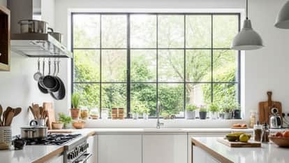 Vastu Tips For Money Astro Remedies To Control Expenses and Attract Wealth