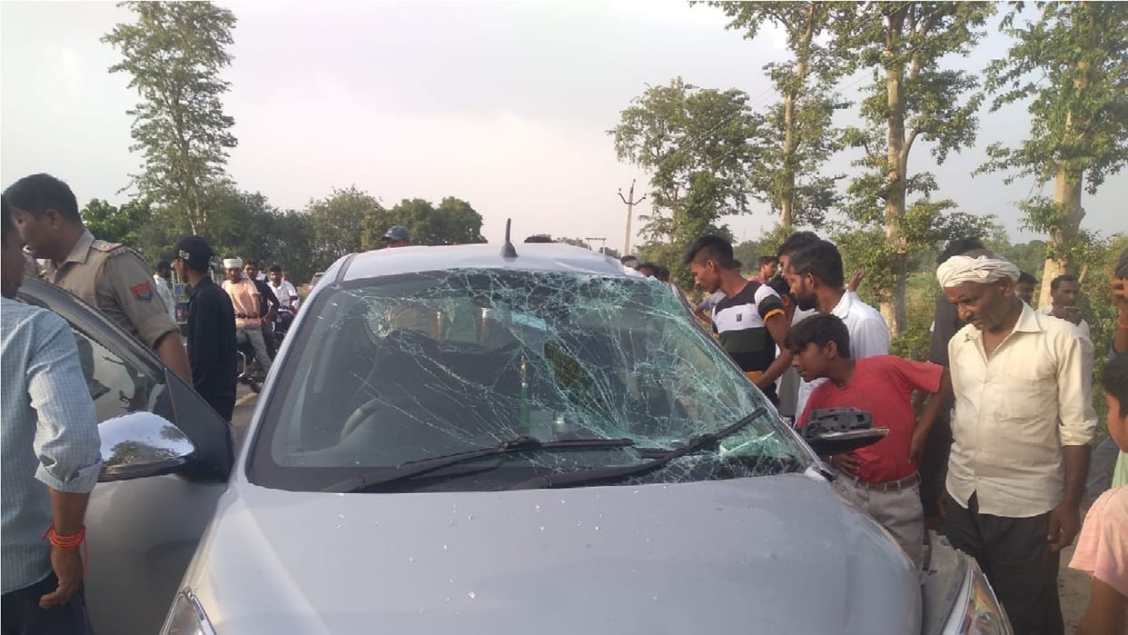 Car hits e rickshaw from behind in Pilibhit two died