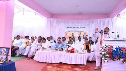 Agriculture Minister joined Developed Agriculture Resolution Campaign announced construction work in Bemetara