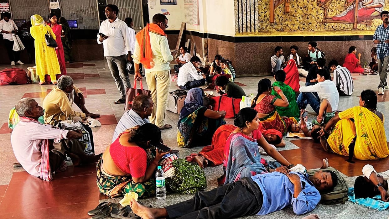 Train travel will be difficult No travel permission yet waiting list in trains is more than 200