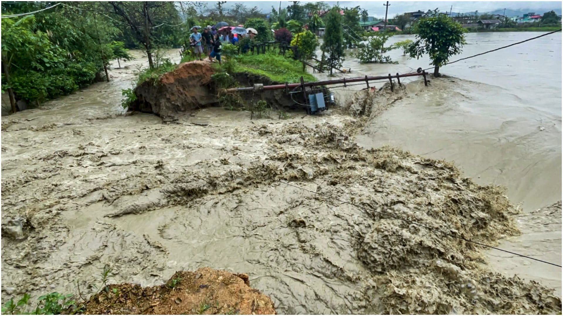 Guru Nakshatra Gochar in Aadra Nakshatra impact on world natural disaster war