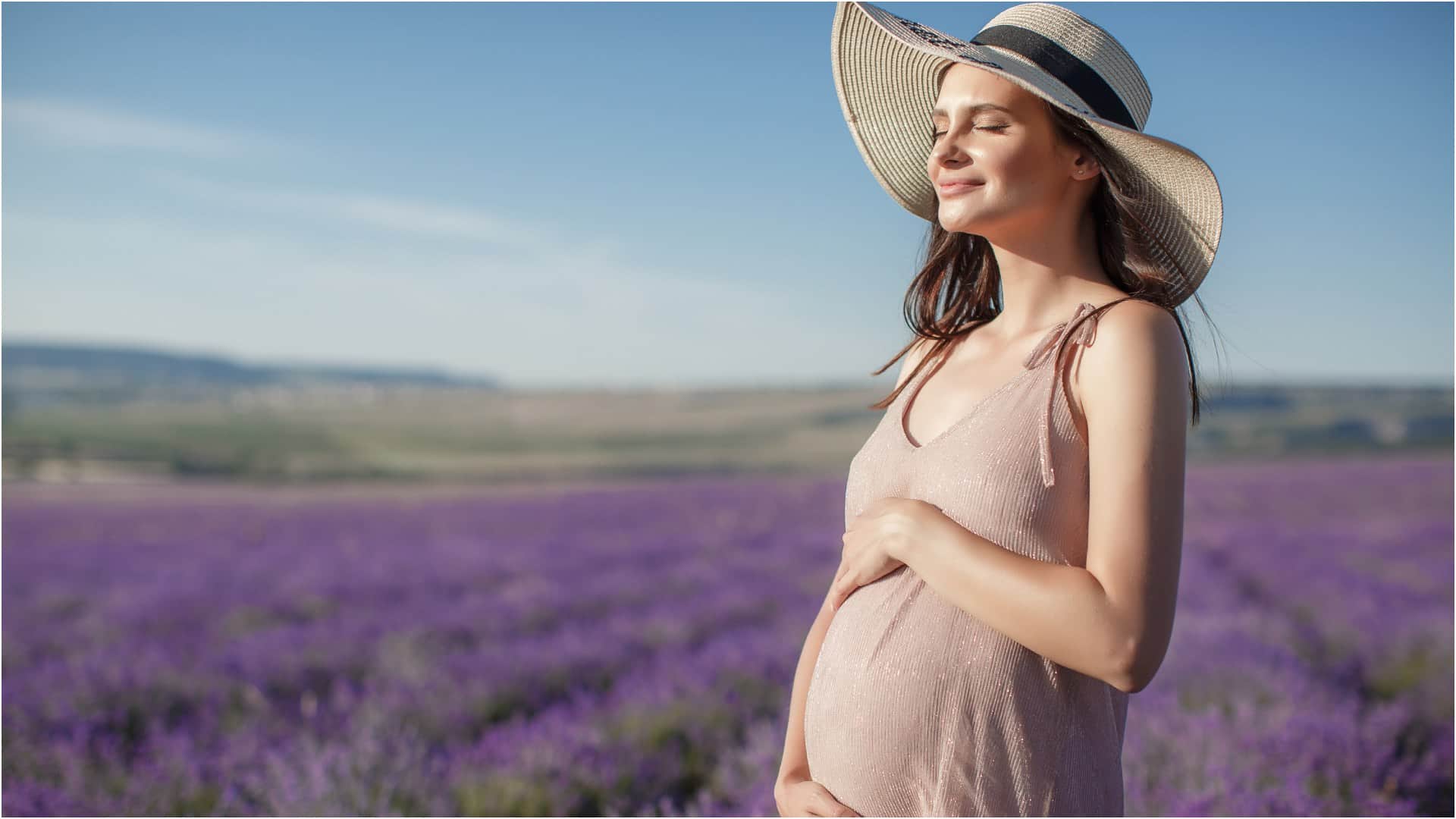 Pregnancy Hospital Bag Checklist essential things to take to hospital for delivery