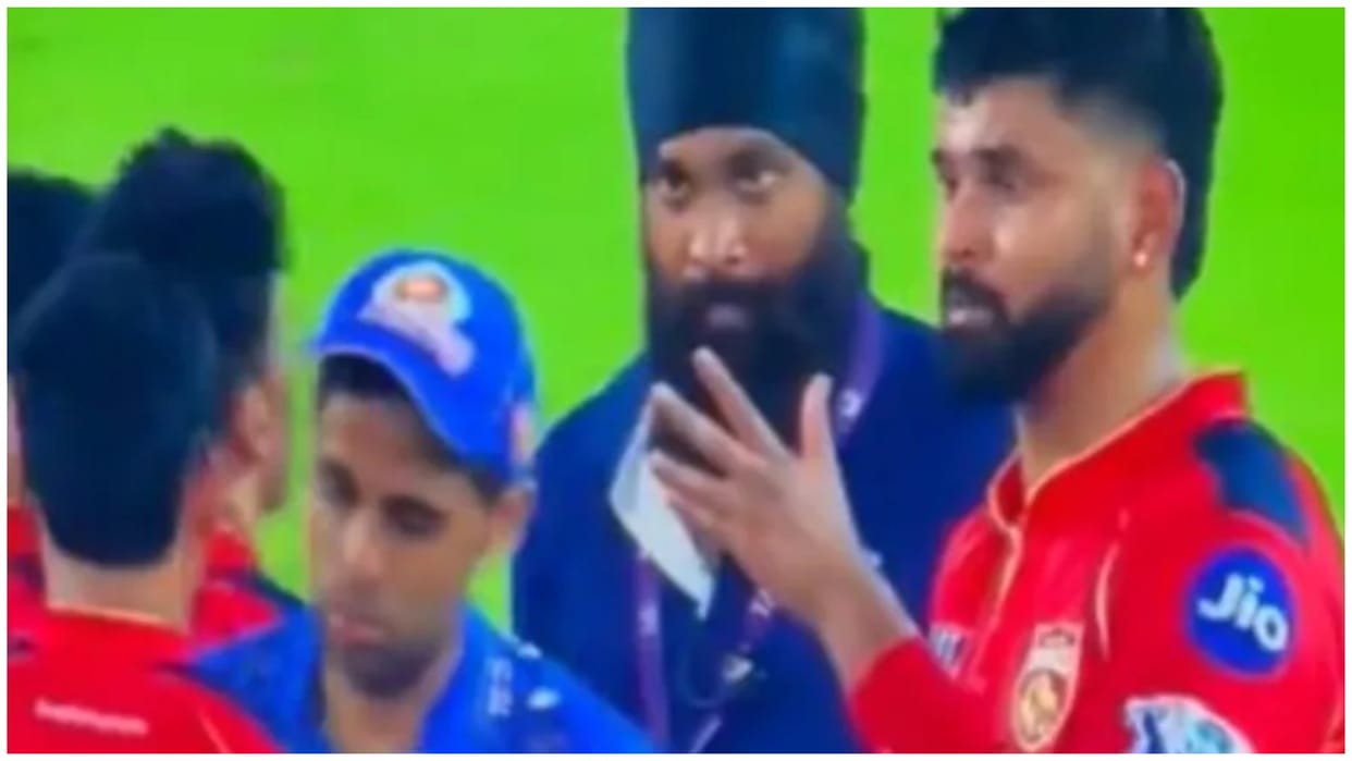 Shreyas Iyer Fumes, lashes out at  Punjab Kings Teammate Shashank Singh, Video Is Viral IPL 2025
