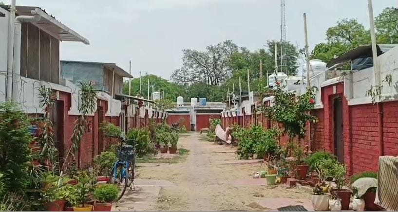 AC do not work in Seven colonies of Agra Even in extreme heat