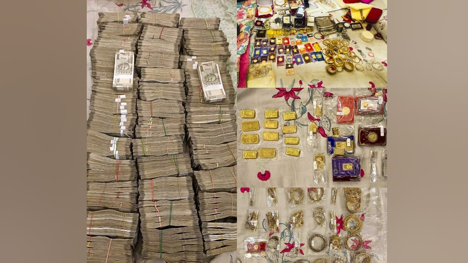 Chandigarh News Cbi Raids on IRS Officer Amit Kumar Singhal House Seizes Gold and Cash Details in Hindi